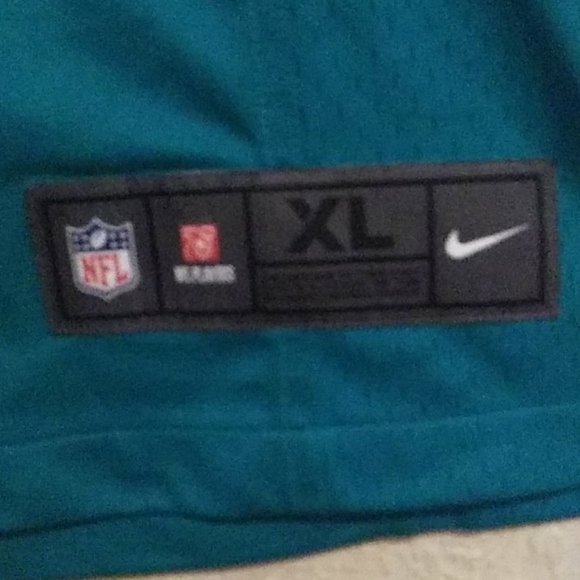 Reggie Bush #22 Miami Dolphins NFL Football jersey - Picture 5 of 7